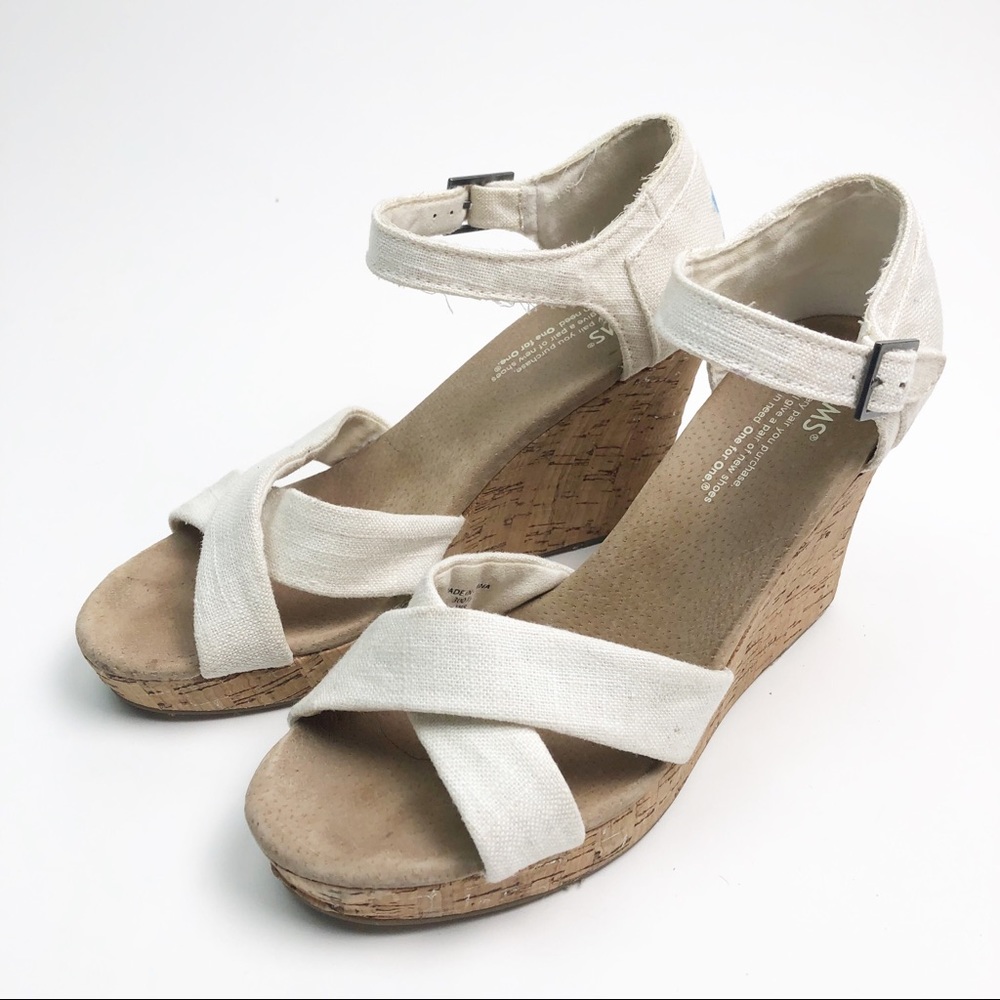 TOMS Beige Canvas w/Cork Sole Wedges W8